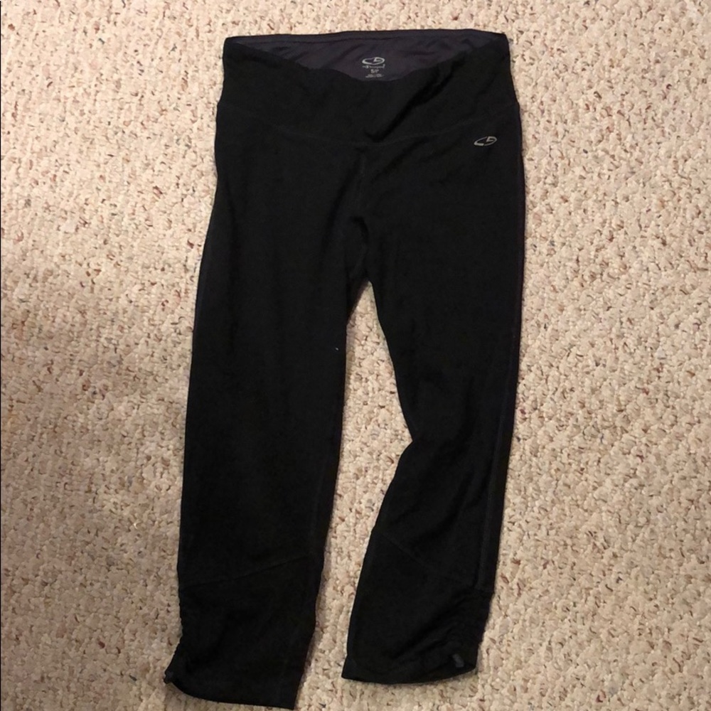 Black Crop Leggings